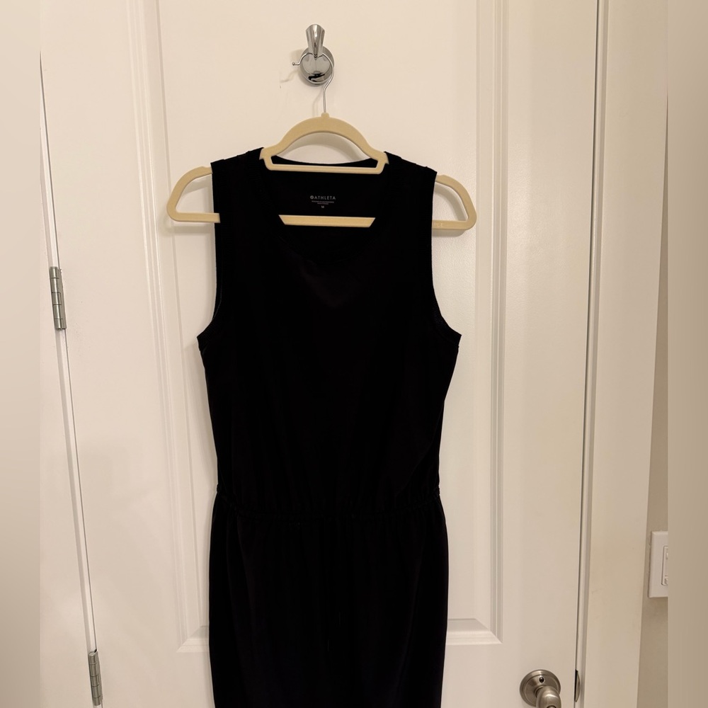 Black dress - Picture 3 of 5